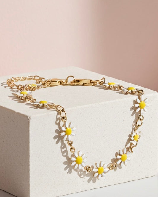 White Daisy Bracelet