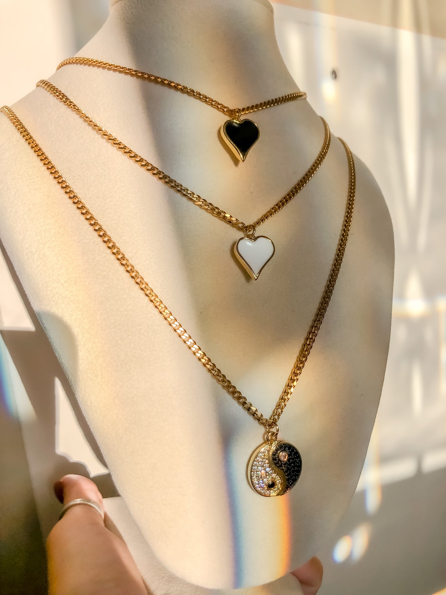 White Abstract Heart /ChokerNecklace
