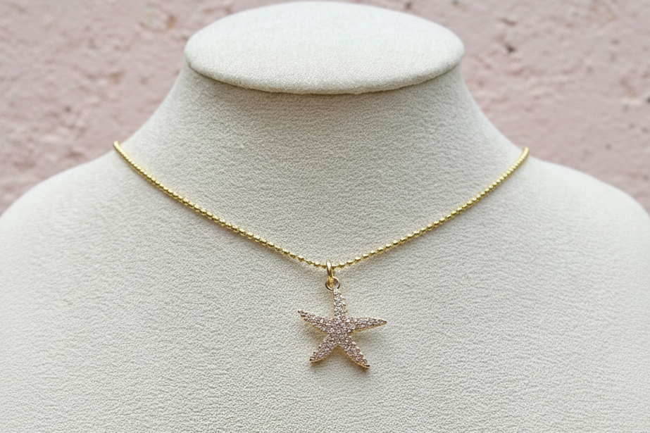 Happy Starfish Necklace
