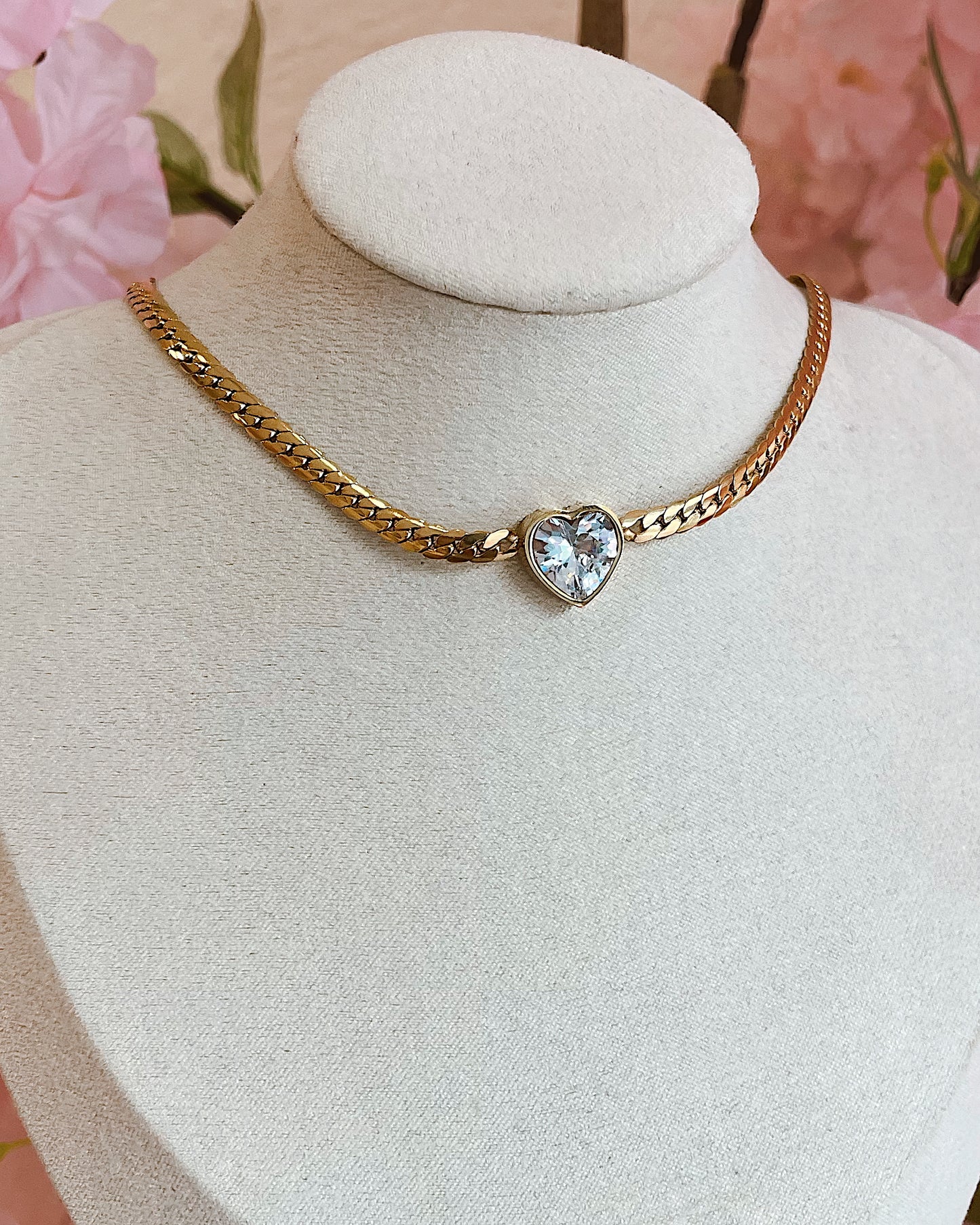 Heart of Gold Choker