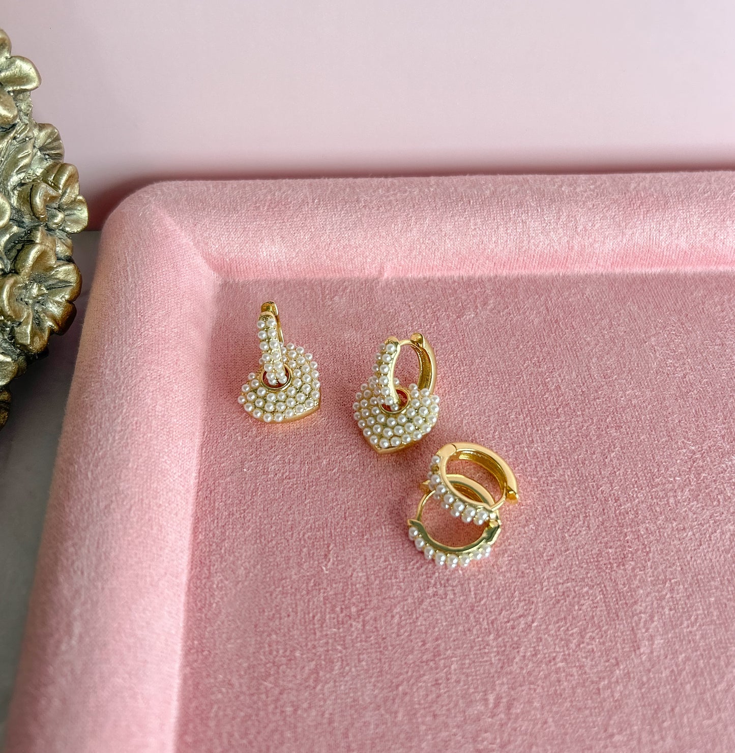 Pretty Pearl Heart Hoops