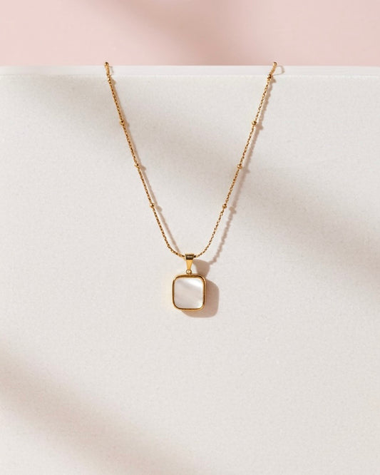 Square Shell Pearl Necklace