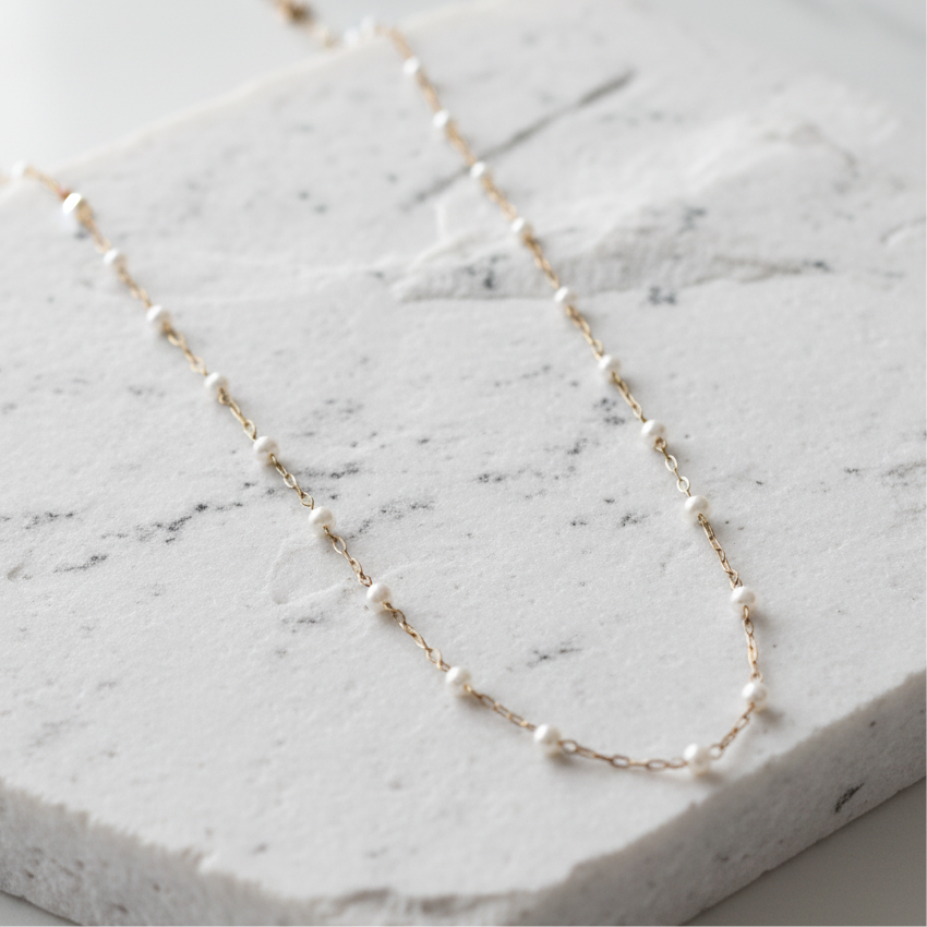 Dotted Pearl Necklace