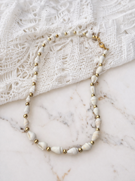 Seaside Shell Choker