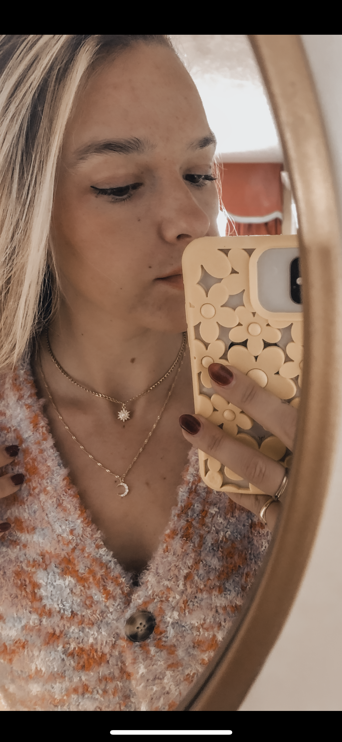 Twist Chain Crescent Moon Necklace