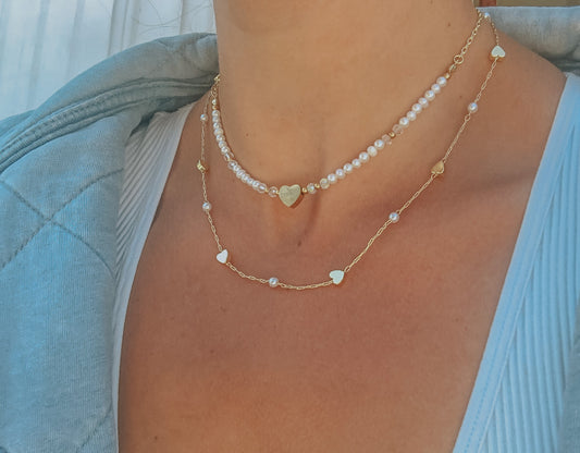 Dainty Pearl Heart Choker