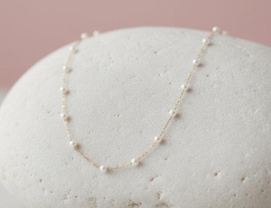 Dotted Pearl Necklace