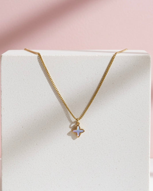 Mother of Pearl Mini Clover Necklace