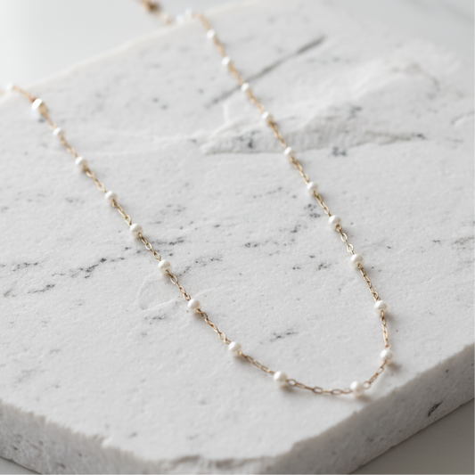 Dotted Pearl Necklace
