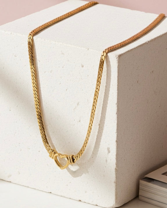 Bella Heart Link Necklace