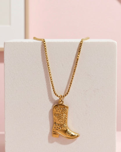 Western Cowgirl Necklace