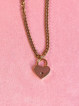 Locked Heart Choker