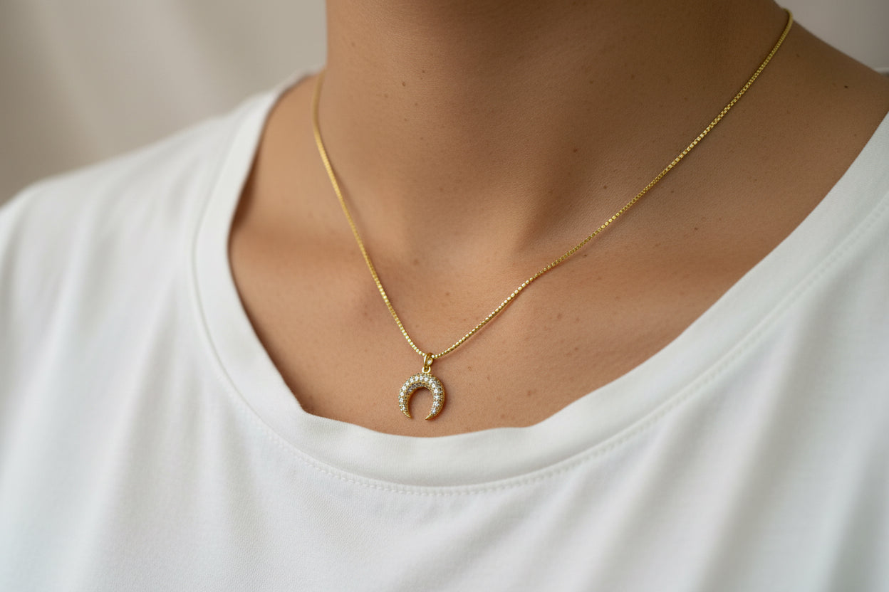 Glowing Horseshoe Moon Necklace