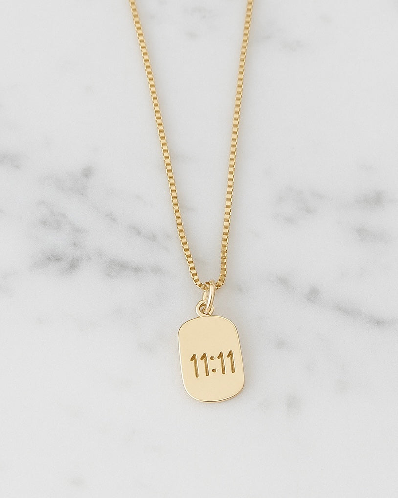 Lucky 11:11 Oval Necklace