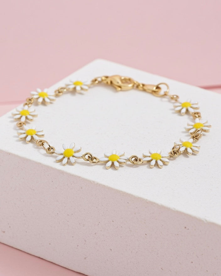 White Daisy Bracelet
