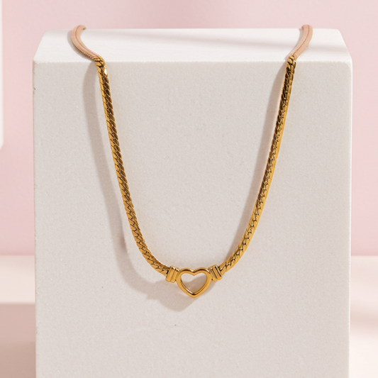 Bella Heart Link Necklace