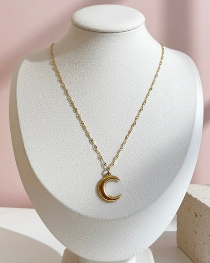 Moonbeam Classic Crescent Necklace