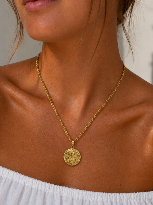 Signature Rope Chain Medallion Necklace