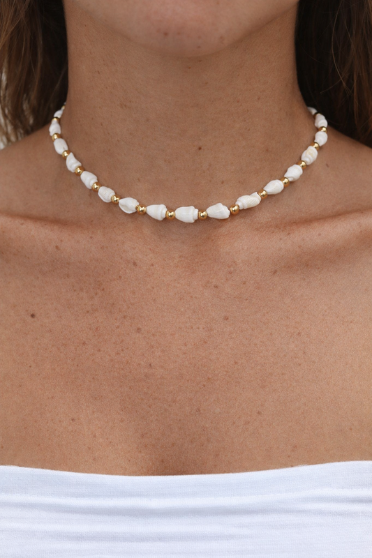 Seaside Shell Choker