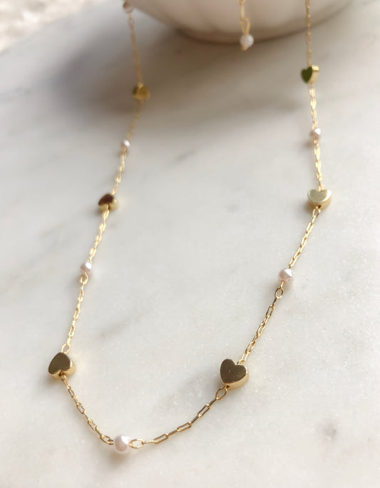 Dainty Pearl Heart Choker