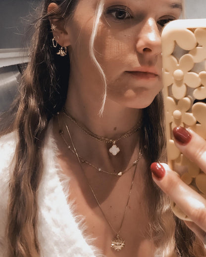 Dainty Pearl Heart Choker