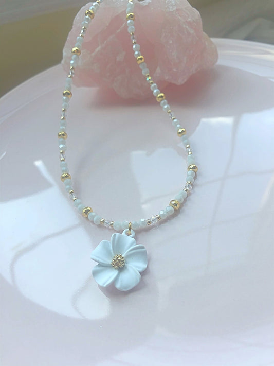 Dahlia Daisy Necklace