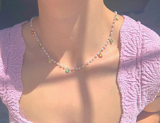 Pearl Bouquet Choker