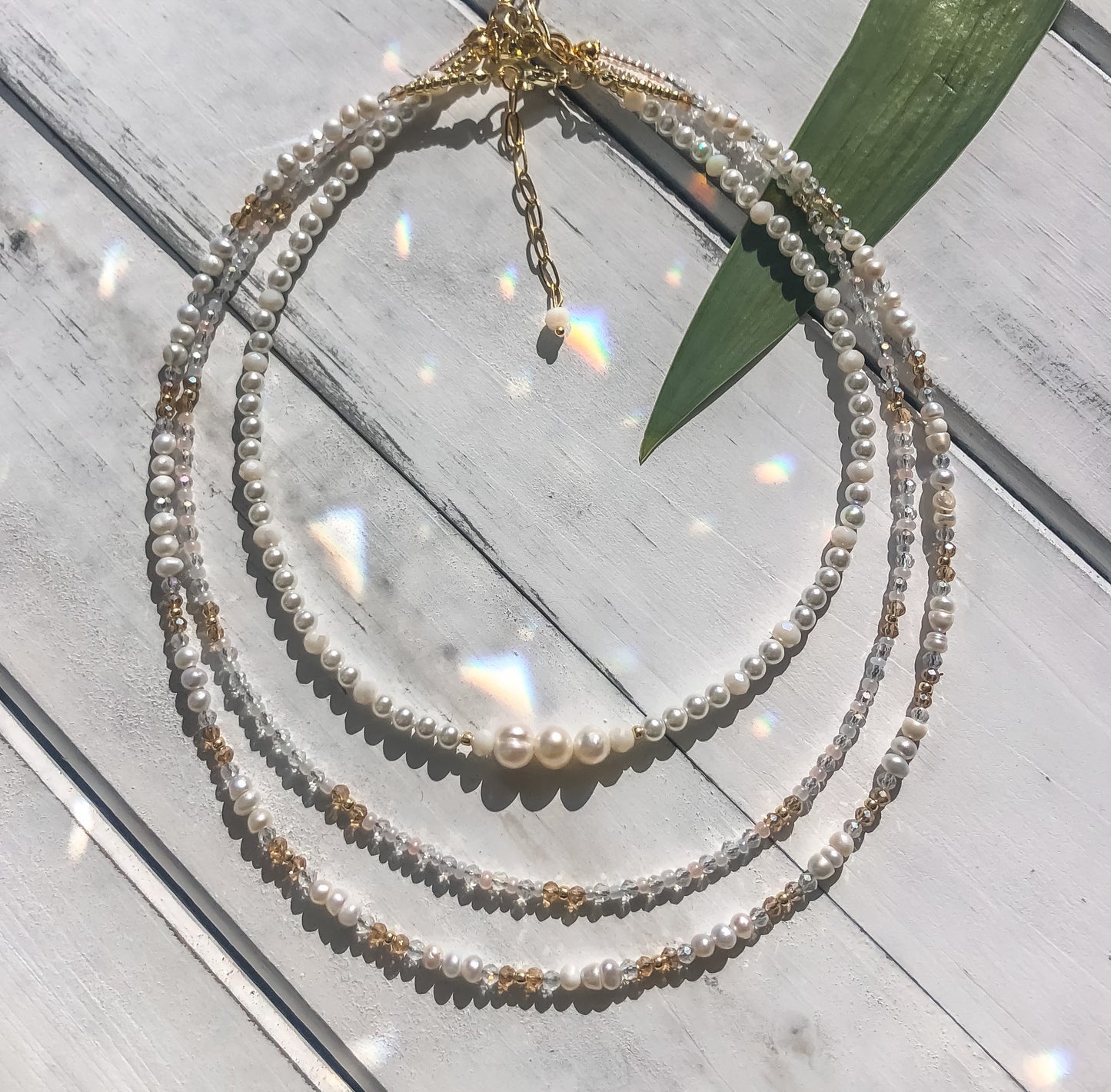 Triple Pearl Choker