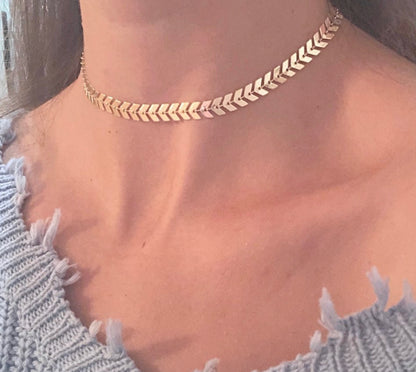 Chevron Choker