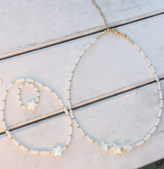 White Shell Star Choker