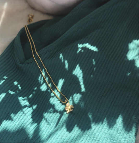 Clover Choker