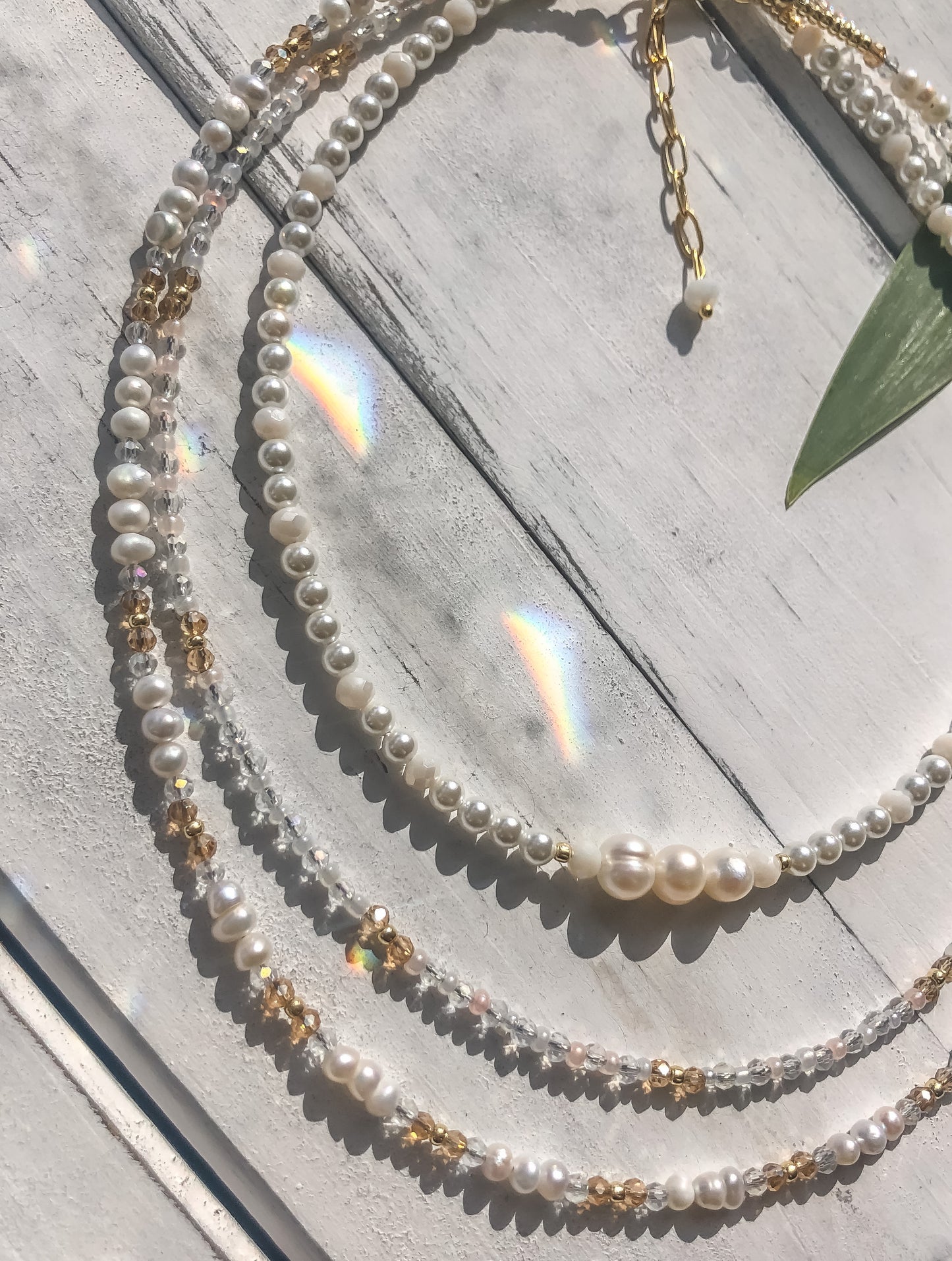 Triple Pearl Choker