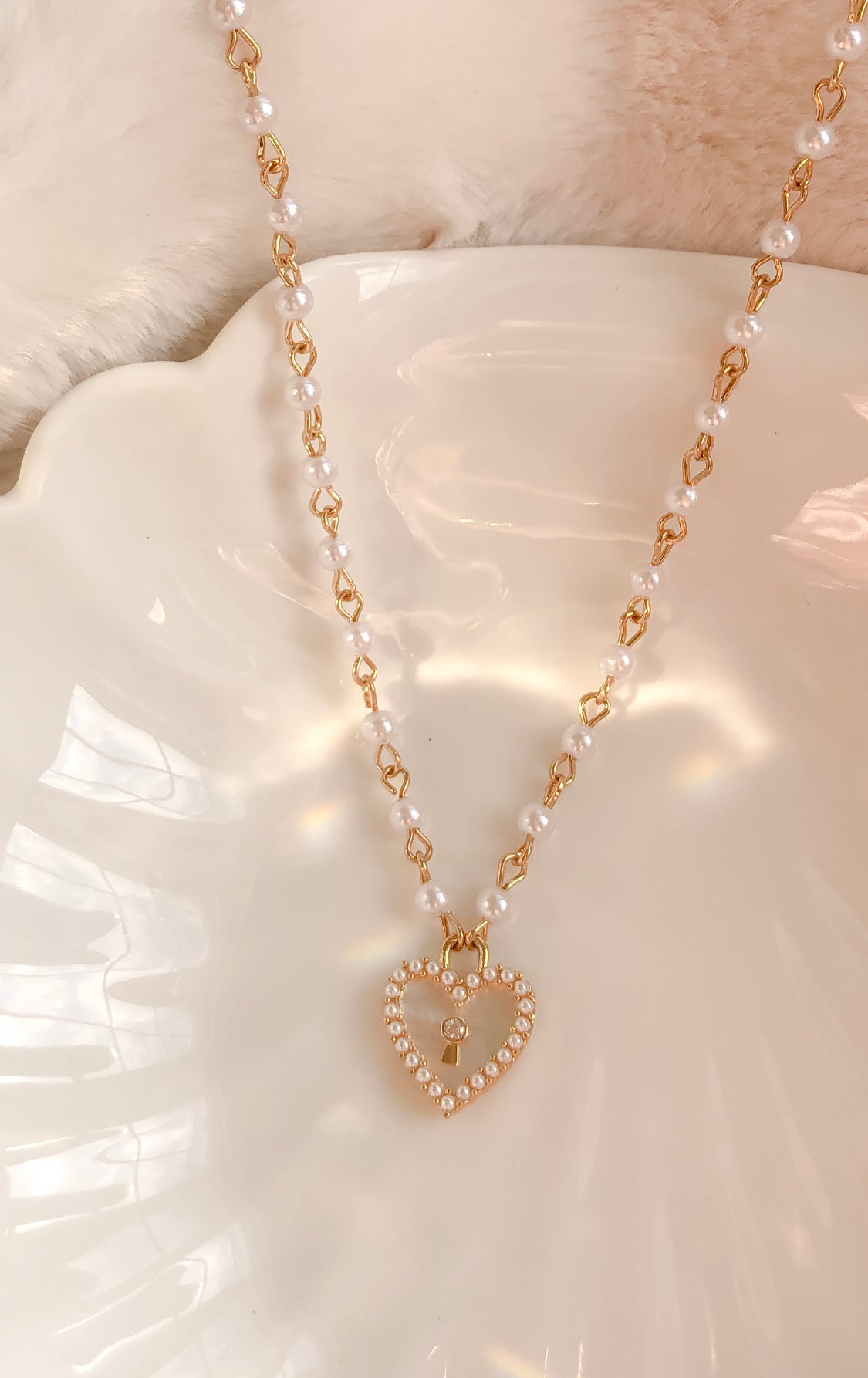 Mother of Pearl Heart Lock Necklace