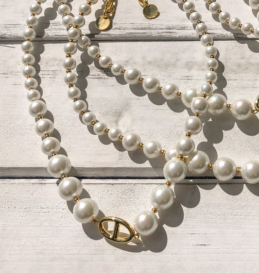 Chunky Pearl Choker