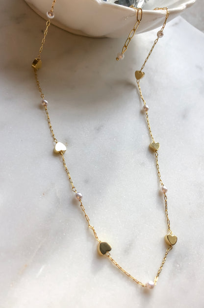 Dainty Pearl Heart Choker